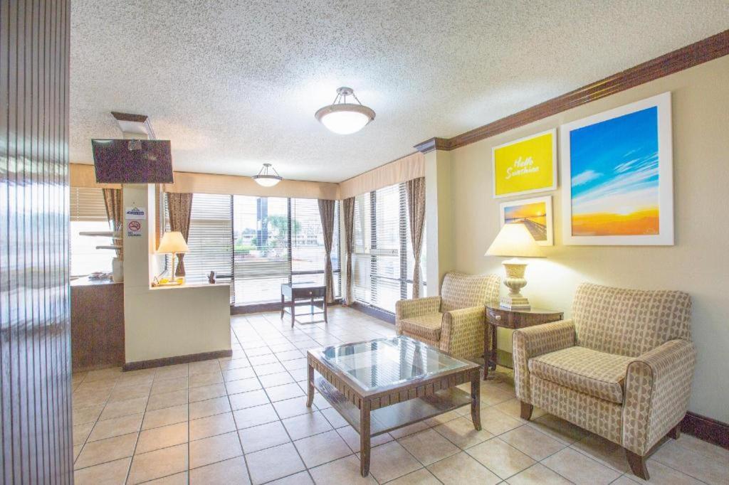 Oyo Hotel Baton Rouge Mid City Esterno foto