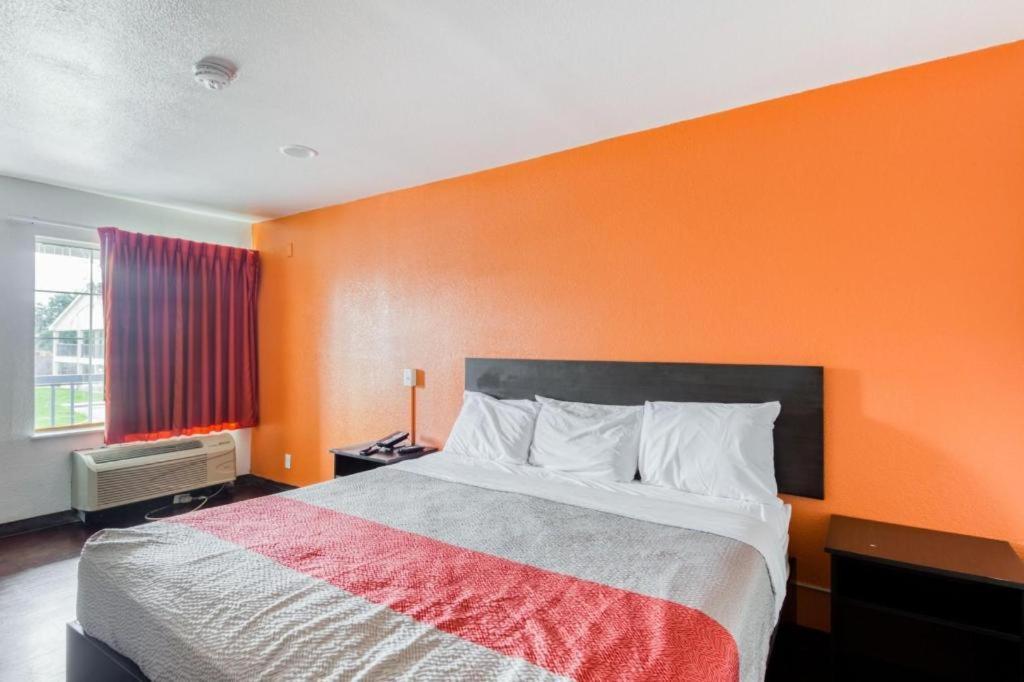 Oyo Hotel Baton Rouge Mid City Esterno foto
